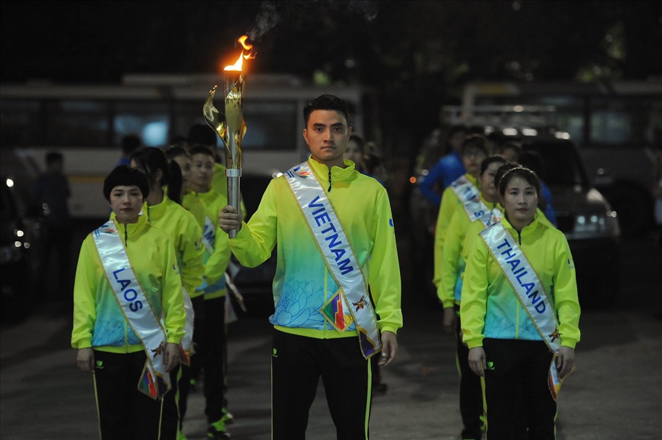 Hình ảnh lễ xin lửa và rước đuốc hướng đến SEA Games 31