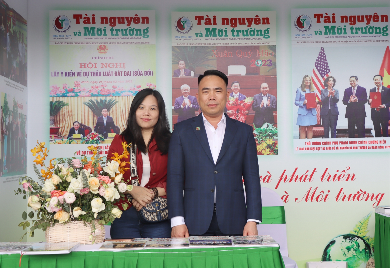 Gian trưng bày của Tạp chí Tài nguyên và Môi trường tại Hội báo toàn quốc 2023 thu hút nhiều khách thăm quan