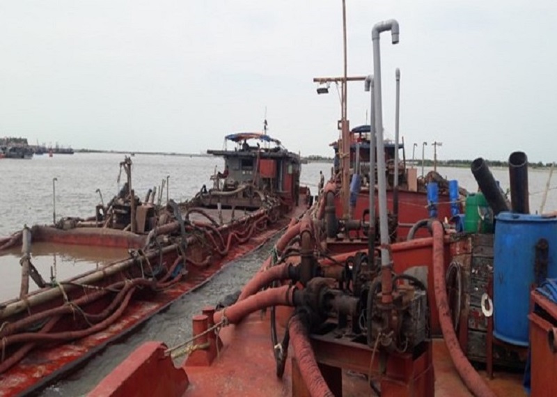 Nam Định: Phê duyệt đấu giá 14 mỏ cát để phát triển hạ tầng