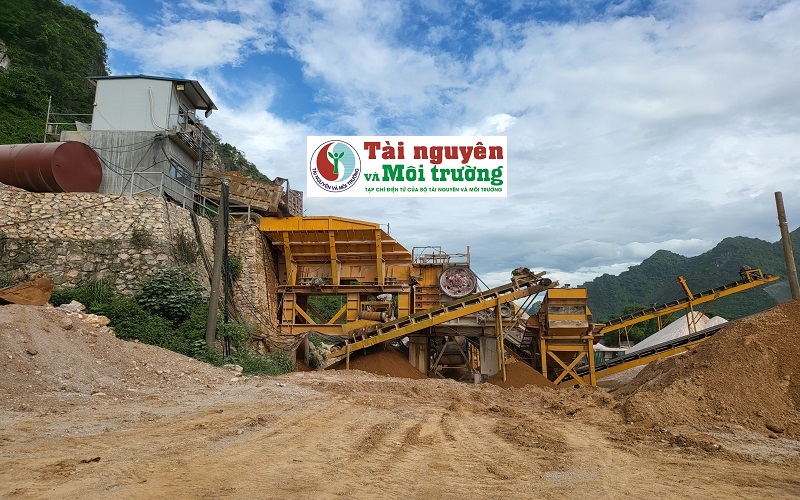 Lương Sơn - Hoà Bình: Cần sớm di dời các hộ dân sống gần mỏ đá Thung Nai