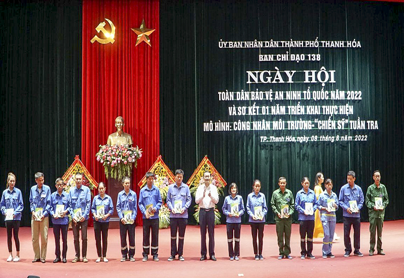 Thanh Hóa: Hiệu quả từ mô hình Công nhân môi trường - “Chiến sỹ” tuần tra