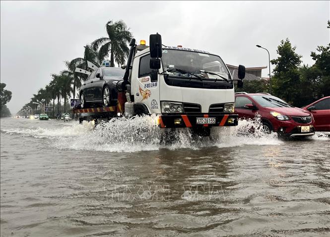 Ứng phó với mưa lớn: Quảng Trị chủ động di dời người dân vùng ngập lụt, lũ quét và sạt lở đất
