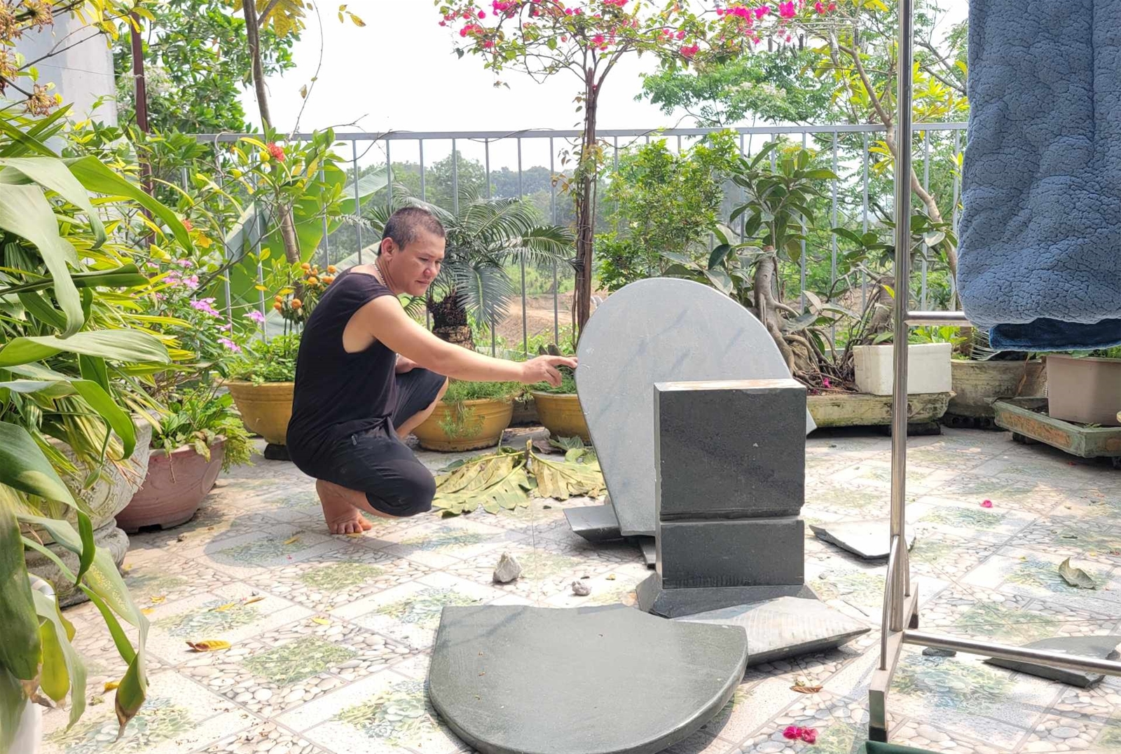 Thanh Hóa: Hàng chục hộ dân bị hư hại tài sản do doanh nghiệp nổ mìn khai thác đá