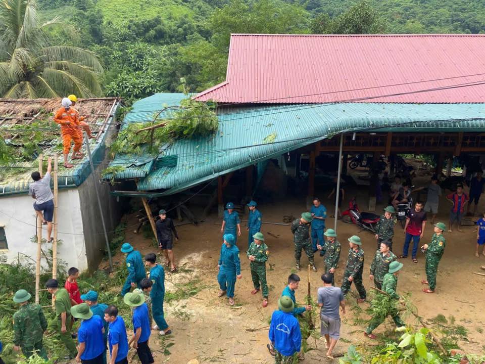 Đến 10h sáng ngày 7/9 Thanh Hóa đã ghi nhận hơn 60 ngôi nhà bị tốc mái do bão số 3