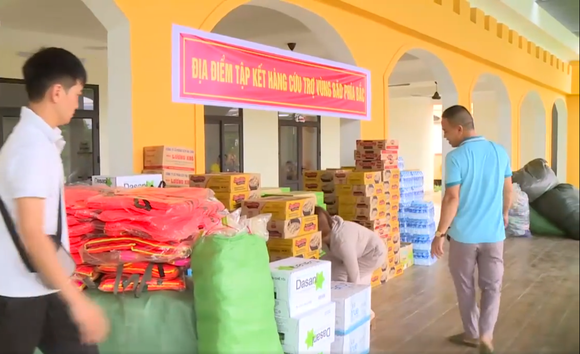 Những chia sẻ nghĩa tình của đồng bào miền Trung với đồng bào các tỉnh miền Bắc bị ảnh hưởng thiên tai