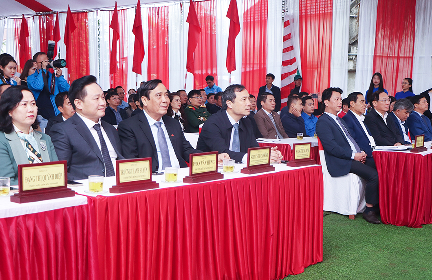 Bộ Tài nguyên và Môi trường phát động Tết trồng cây mừng xuân Giáp Thìn năm 2024