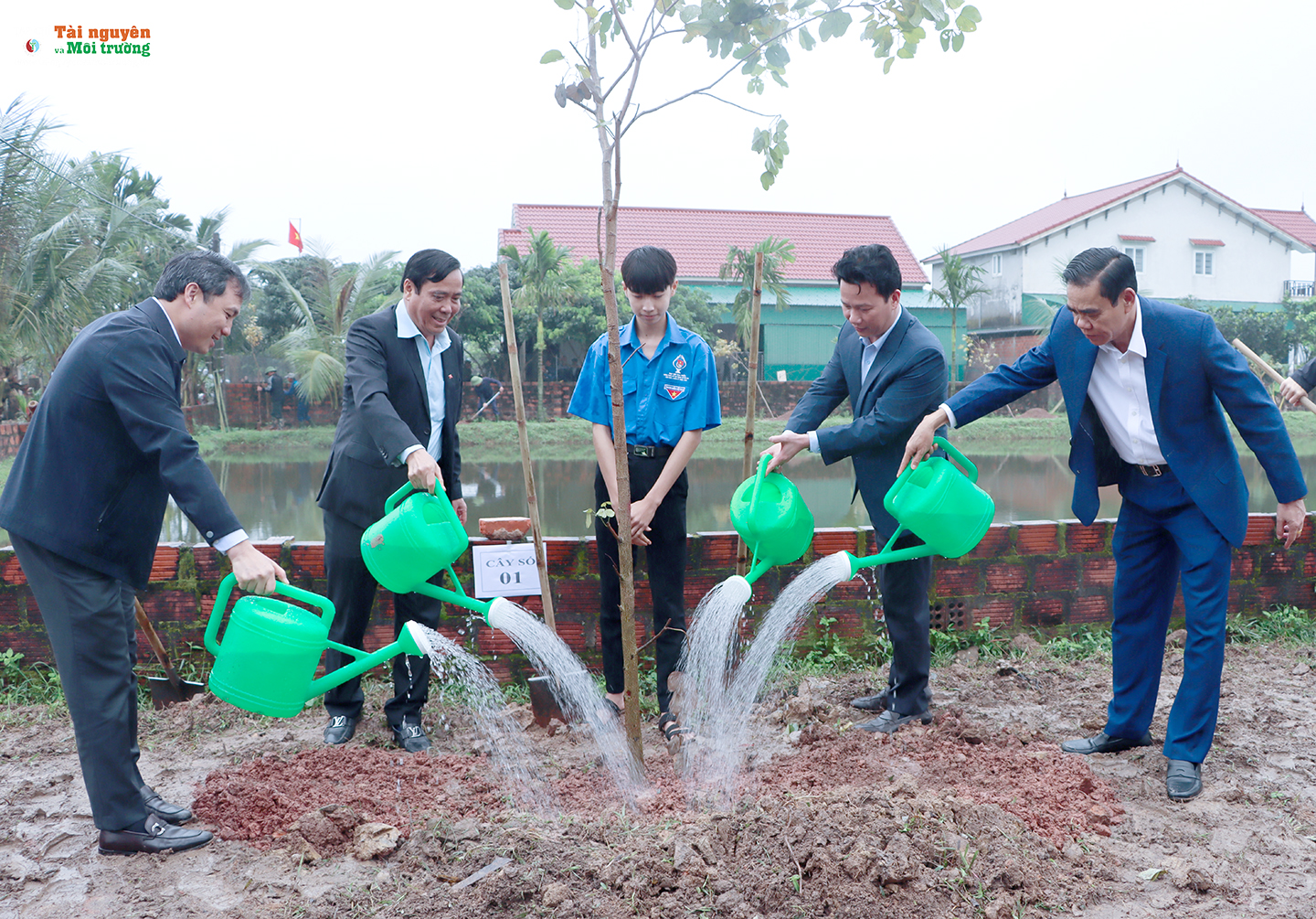 Bộ Tài nguyên và Môi trường phát động Tết trồng cây mừng xuân Giáp Thìn năm 2024