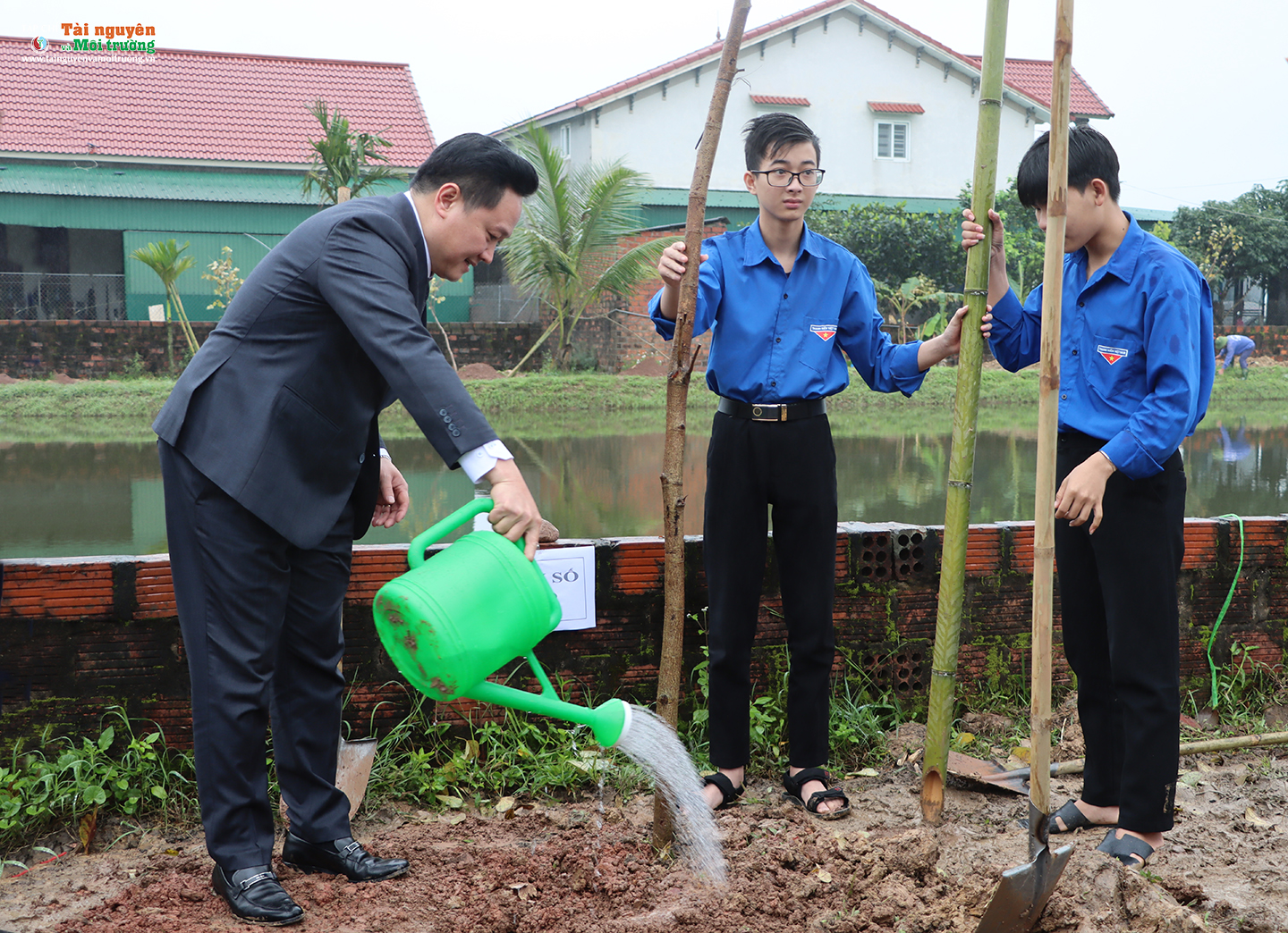 Bộ Tài nguyên và Môi trường tổ chức phát động Tết trồng cây xuân Giáp Thìn và khởi công xây dựng Nhà lưu niệm Anh hùng LLVTND Phan Đình Giót