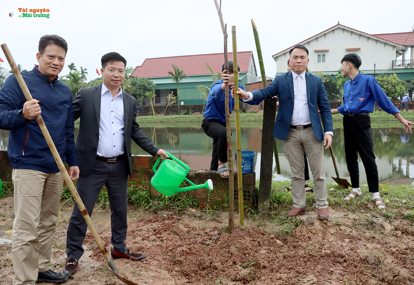 Bộ Tài nguyên và Môi trường tổ chức phát động Tết trồng cây xuân Giáp Thìn và khởi công xây dựng Nhà lưu niệm Anh hùng LLVTND Phan Đình Giót