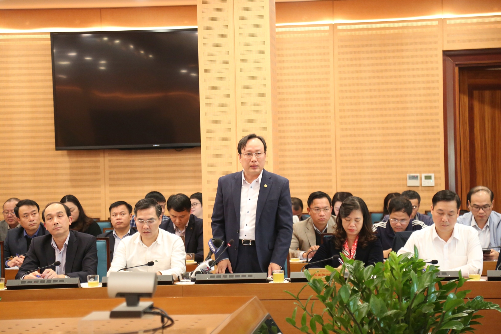 Hà Nội: Sẽ xử lý nghiêm các vi phạm về đất đai và trật tự xây dựng tại quận Hoàng Mai