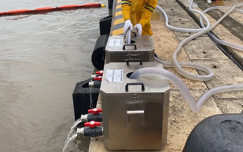 Diễn tập thực binh ứng cứu sự cố tràn dầu và tìm kiếm cứu nạn tại Hải Phòng