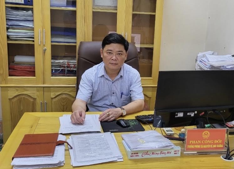 Ông Phan Công Đối, Trưởng phòng Tài nguyên và Môi trường thị xã Cửa Lò