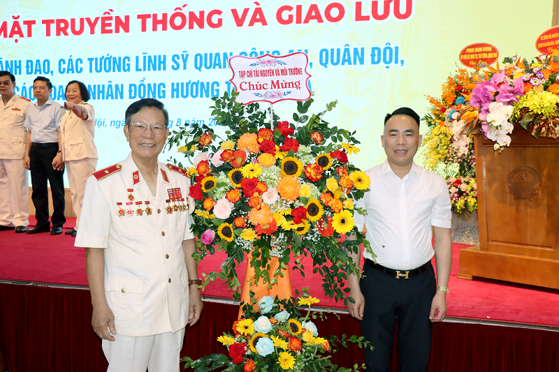 Câu lạc bộ Tướng lĩnh, sĩ quan Công an Thanh Hóa tại Hà Nội gặp mặt truyền thống