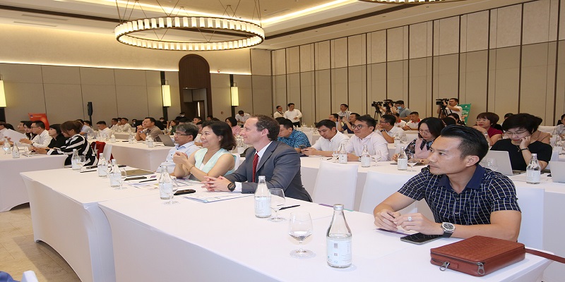 Phát triển xanh: Kêu gọi Nhà quản lý- Nhà báo và Doanh nghiệp đồng hành cùng cam kết thực hiện COP26