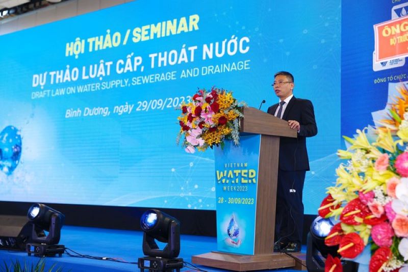 Xây dựng Dự thảo Luật Cấp, thoát nước để thể chế hóa song hành với hệ thống pháp luật ngành Nước