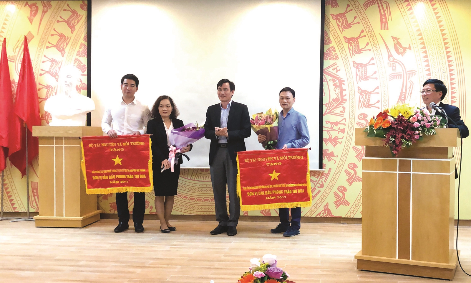 Ứng dụng công nghệ thông tin trong chuyển đổi số ngành Tài nguyên và Môi trường
