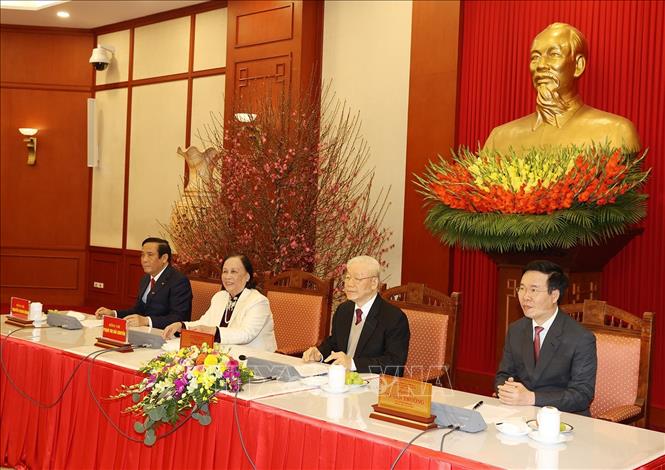 Tổng Bí thư gặp mặt các đại biểu về dự Đại hội VI Hội Người cao tuổi Việt Nam