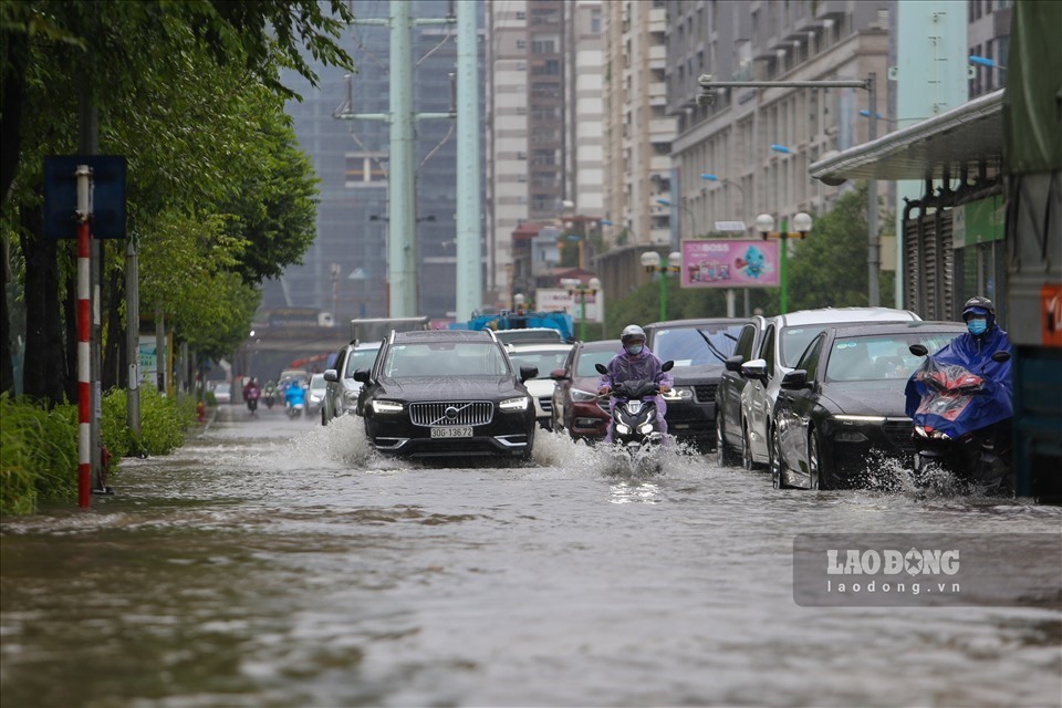 Hà Nội, các tỉnh Bắc Bộ sắp đón đợt mưa lớn diện rộng do bão số 4 Noru