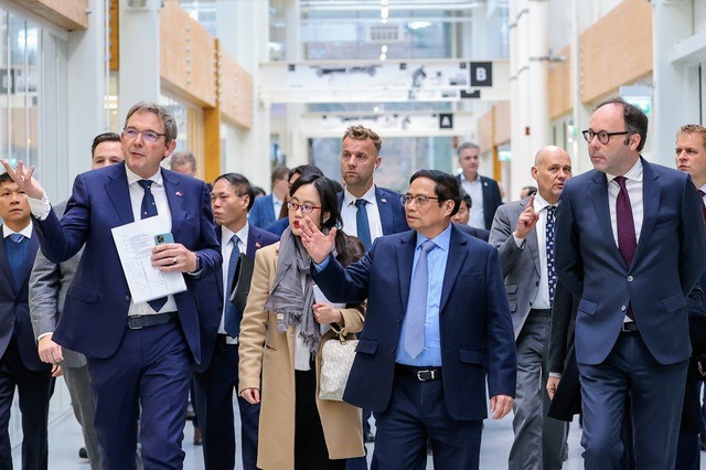 Thủ tướng thăm thung lũng Silicon của Châu Âu ở Hà Lan