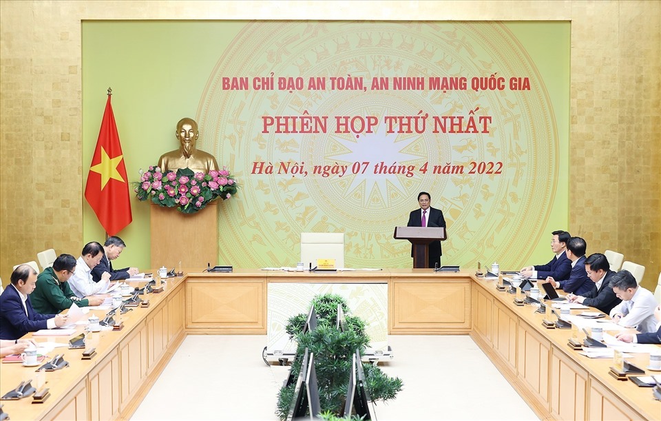 Bảo vệ chủ quyền quốc gia, xây dựng thế trận lòng dân trên không gian mạng