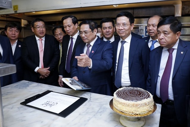 Thủ tướng thăm nơi Chủ tịch Hồ Chí Minh từng làm việc tại Mỹ