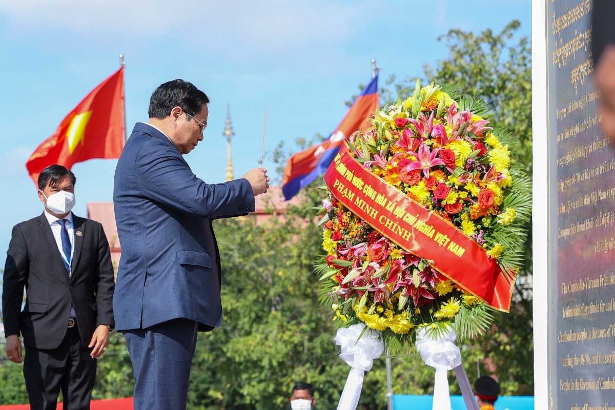 Lễ đón Thủ tướng Phạm Minh Chính tại Campuchia