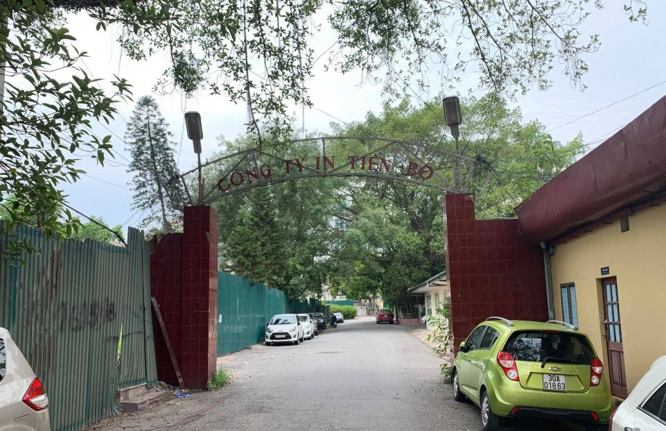Khu đất 175 Nguyễn Thái Học thuộc quản lý của Nhà in Tiến Bộ được xem là "của hiếm" trên thị trường bất động sản Hà Nội