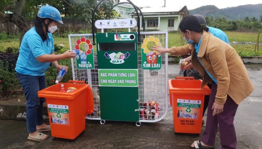 Vai trò của phụ nữ trong quản lý chất thải nhựa