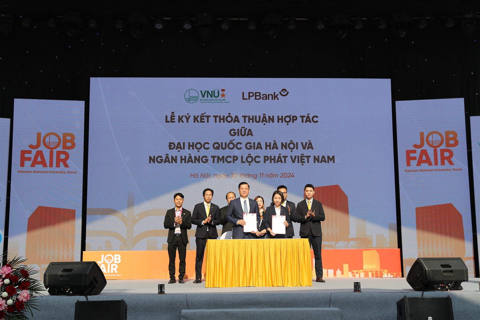 Đại học Quốc gia Hà Nội tổ chức Ngày hội “Hành trình nghề nghiệp và Kết nối việc làm” năm 2024