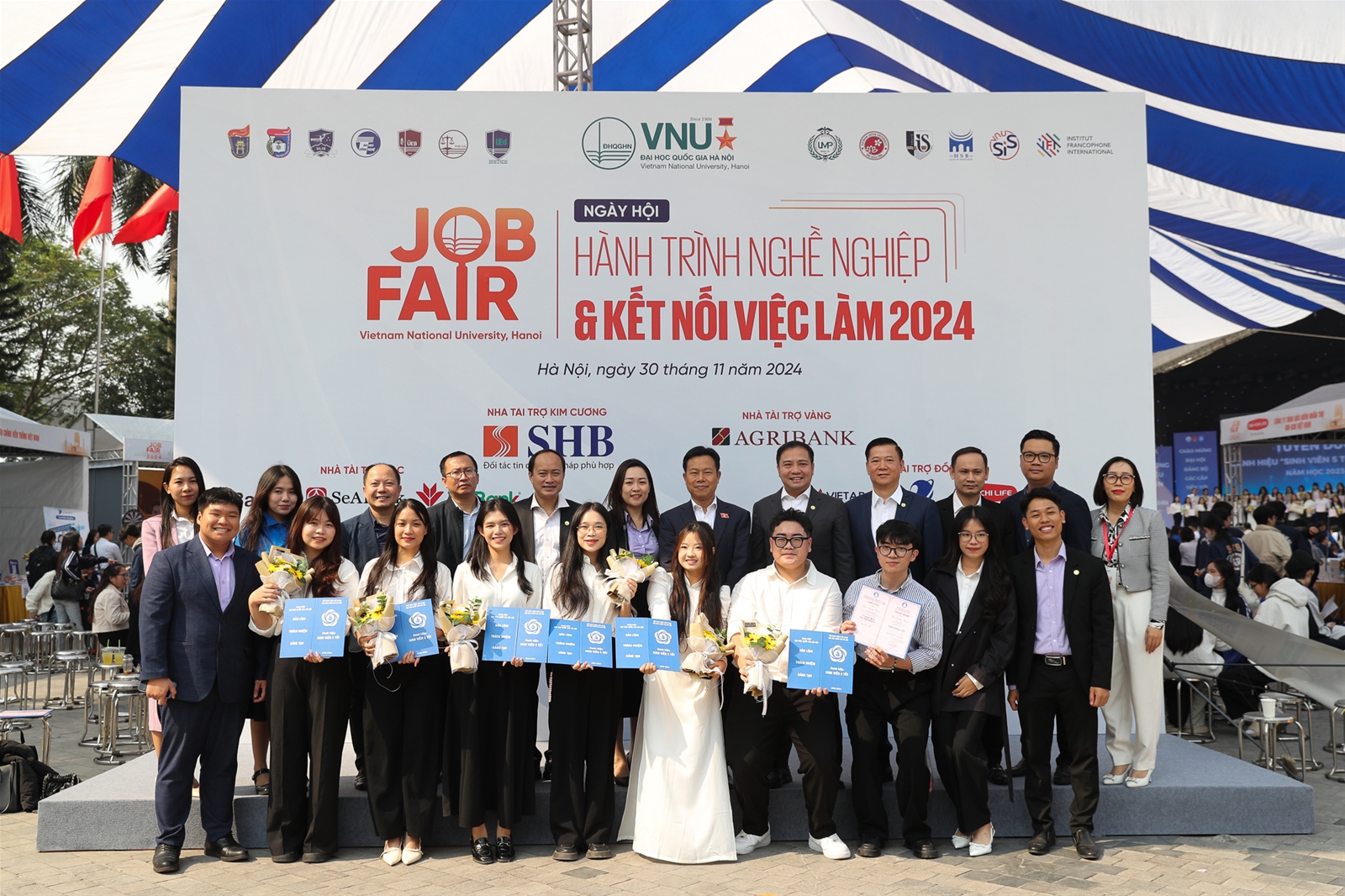 Đại học Quốc gia Hà Nội tổ chức Ngày hội “Hành trình nghề nghiệp và Kết nối việc làm” năm 2024