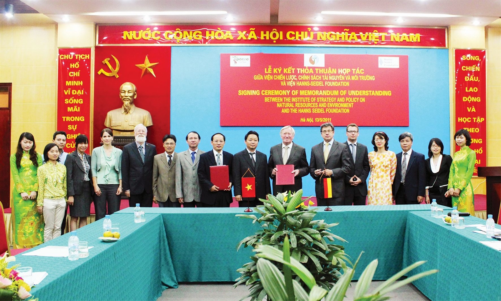 Tham mưu xây dựng chiến lược, chính sách đóng góp tích cực vào quá trình phát triển của ngành
