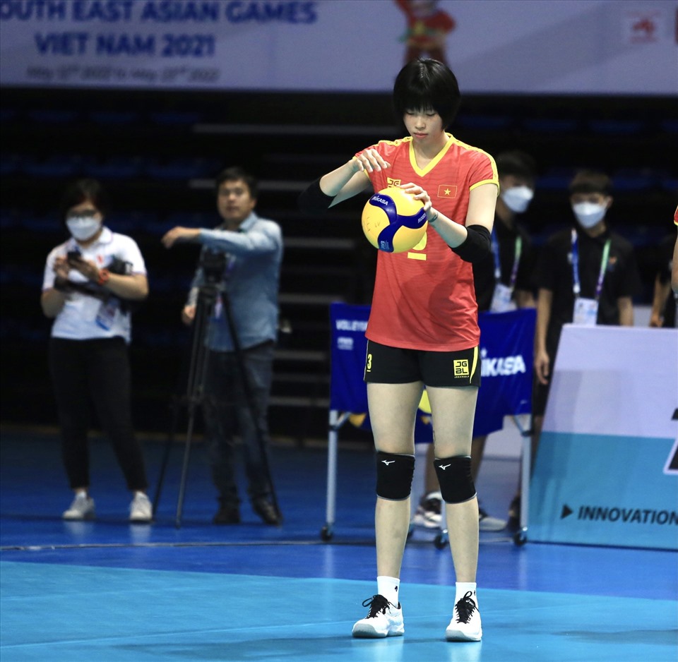 Tuyển bóng chuyền nữ Việt Nam khởi đầu thuận lợi tại SEA Games 31