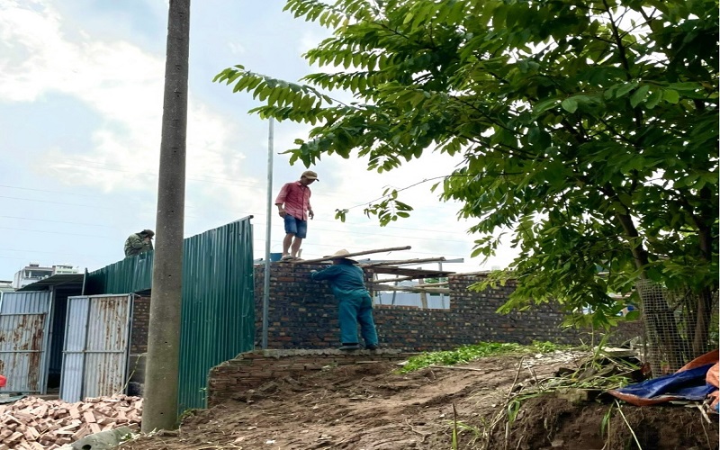 Bài 3. Tây Hồ - Hà Nội: UBND phường yên Phụ có “cưỡng chế trên giấy” việc xây dựng trái phép trên đất công?