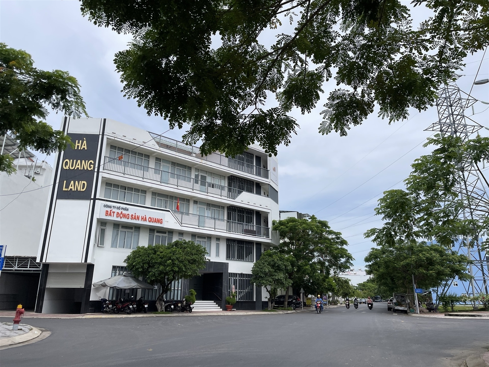 Khánh Hòa giải thích lý do loạt khu đô thị chưa có sổ hổng