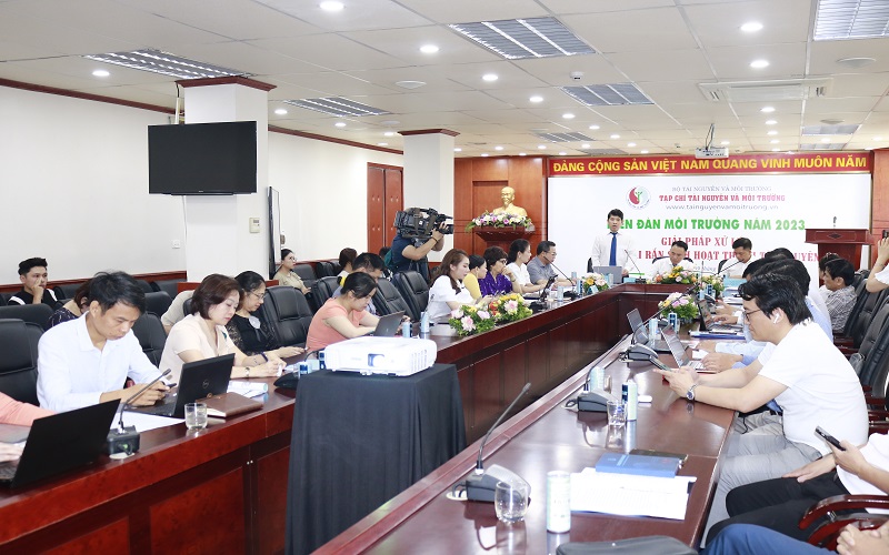 Tạp chí Tài nguyên và Môi trường: Tổ chức diễn đàn “Giải pháp xử lý chất thải rắn sinh hoạt thành tài nguyên”