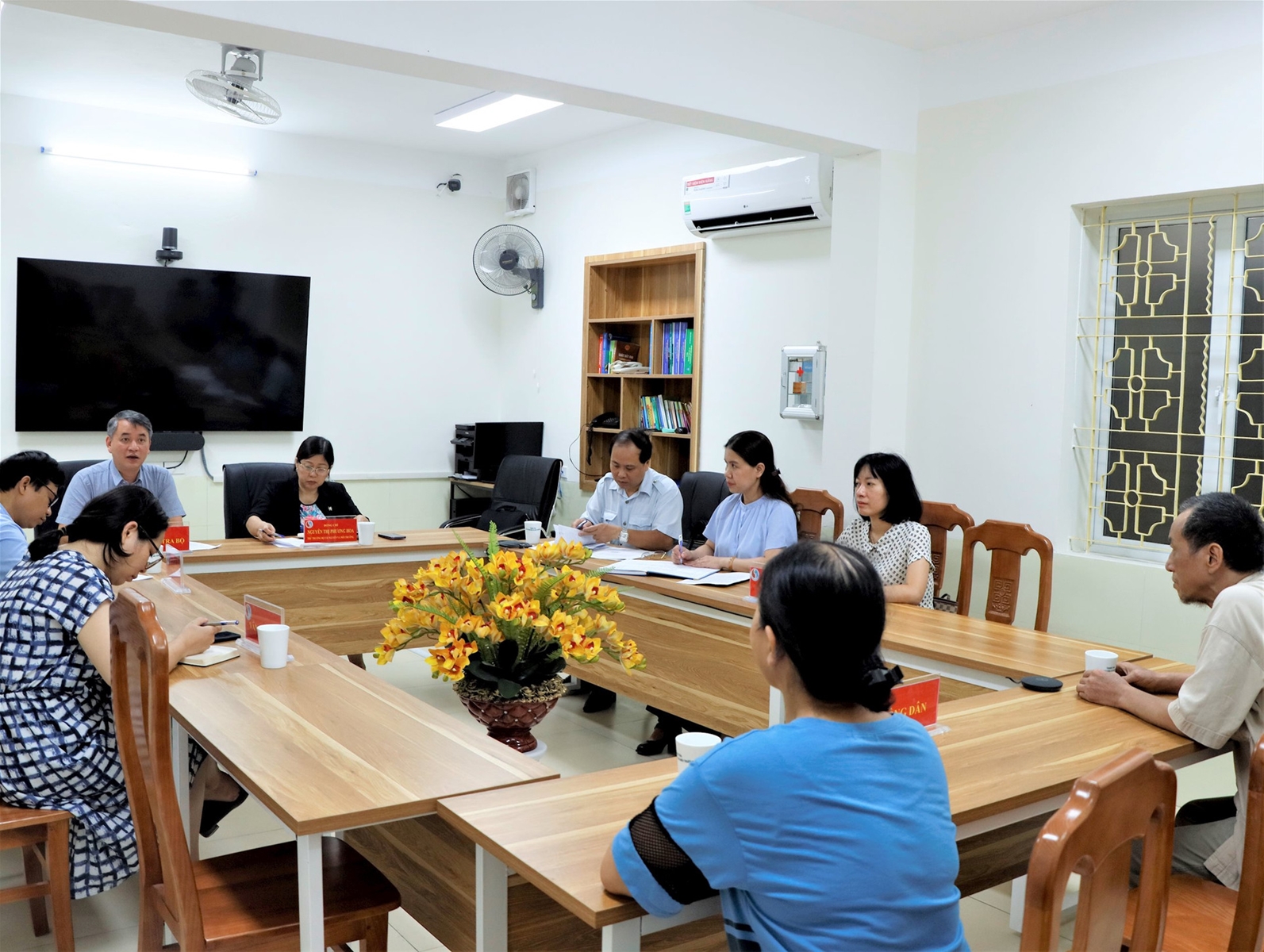 Thứ trưởng Nguyễn Thị Phương Hoa tiếp công dân định kỳ tháng 6/2023