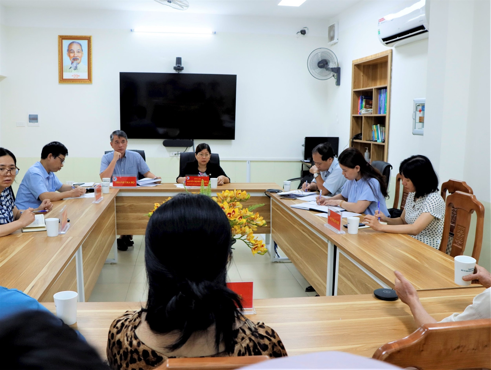 Thứ trưởng Nguyễn Thị Phương Hoa tiếp công dân định kỳ tháng 6/2023