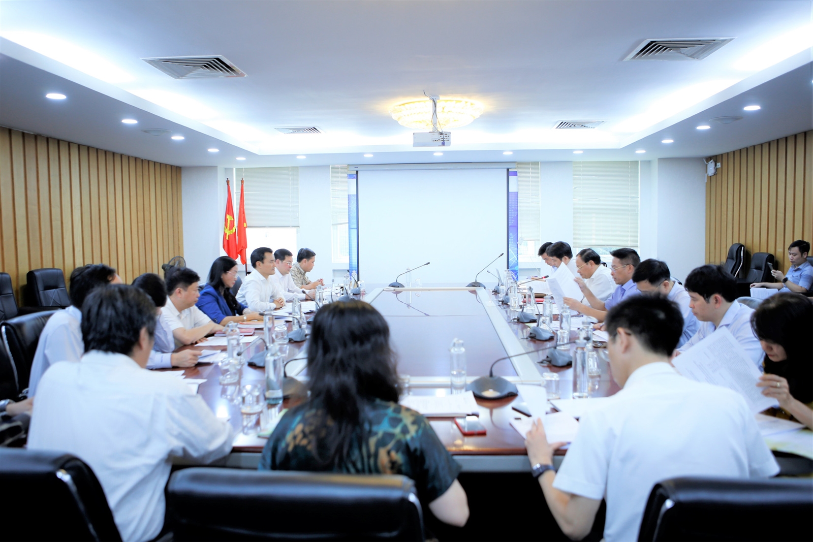Gỡ vướng trong xây dựng cơ chế đặc thù phát huy tối đa nguồn lực tài nguyên cho TP. Hồ Chí Minh