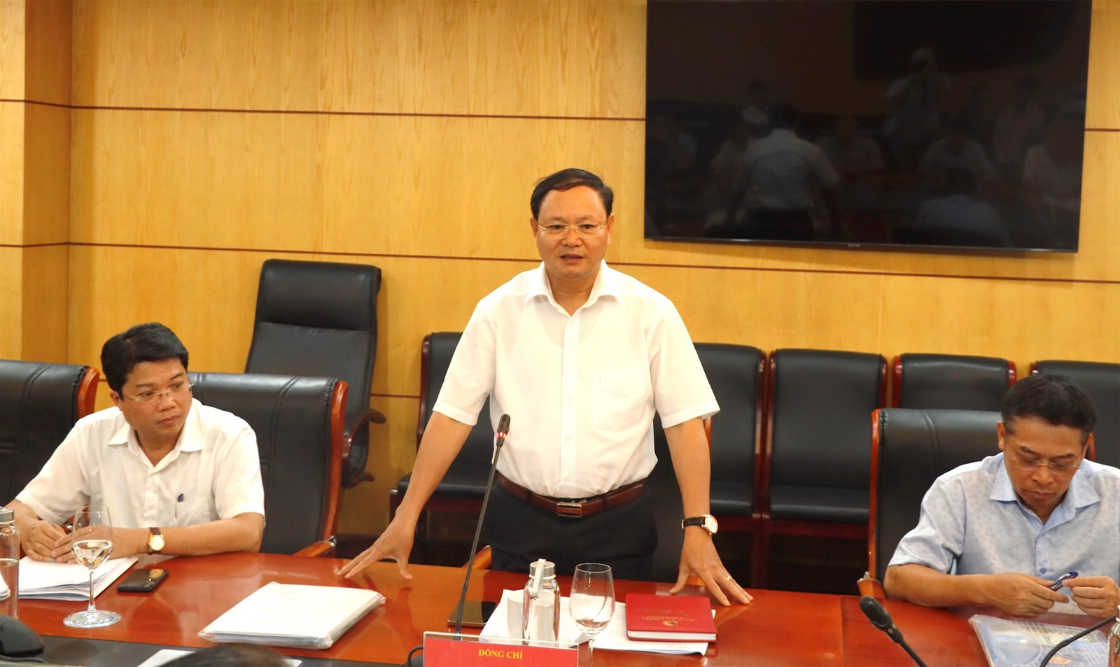 Bộ TN&MT gỡ vướng về quản lý đất đai trên địa bàn tỉnh Thừa Thiên Huế