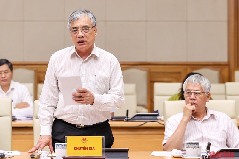 Thủ tướng Phạm Minh Chính chủ trì buổi làm việc lấy ý kiến hoàn thiện Đề án kinh tế vĩ mô