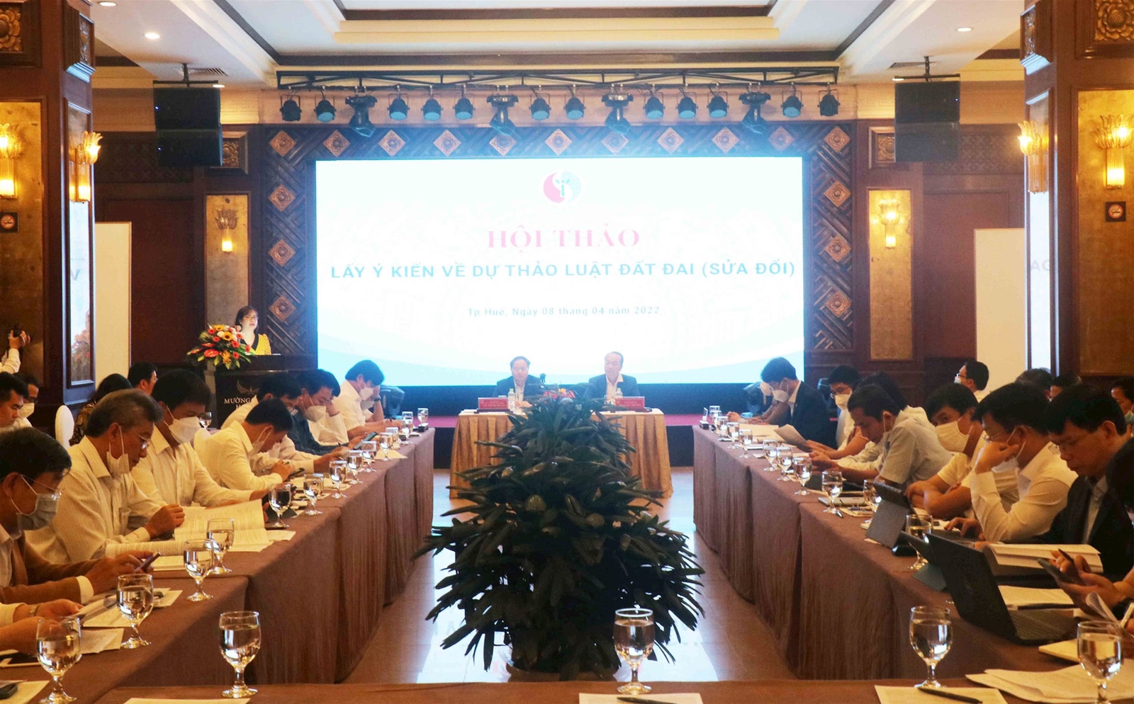 Bộ Tài nguyên và Môi trường lấy ý kiến 8 tỉnh miền Trung về dự thảo Luật Đất đai (sửa đổi)