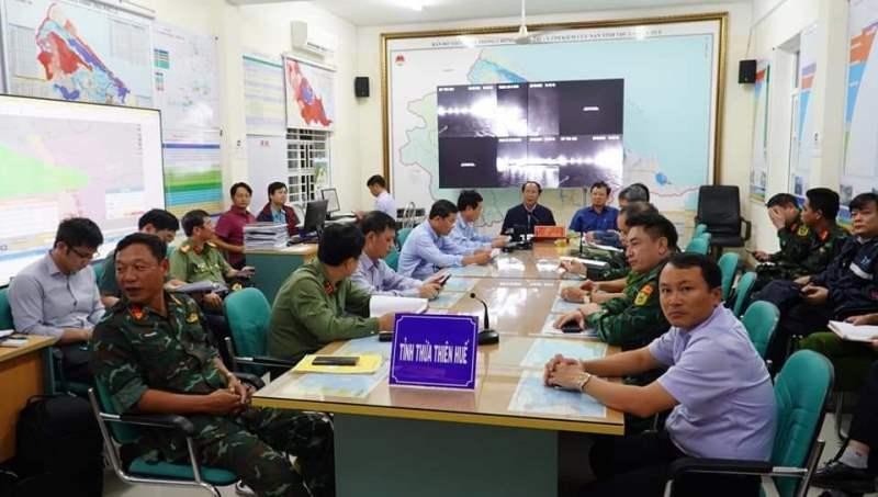 Phó Thủ tướng Lê Văn Thành chủ trì họp khẩn với các địa phương lúc 0 giờ ngày 28/9