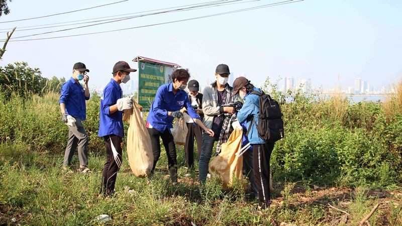 Hơn 700 bạn trẻ cùng 