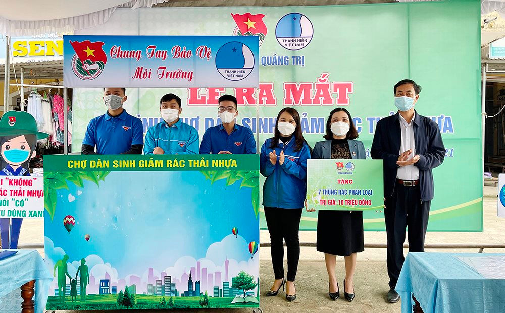 Quảng Trị thành lập đội thanh niên tình nguyện phòng chống rác thải nhựa