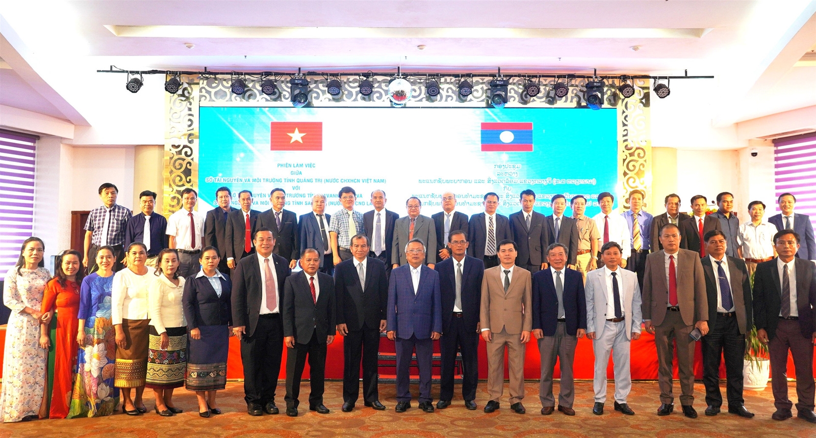 Tăng cường hợp tác giữa Sở TN&MT tỉnh Quảng Trị với Sở TN&MT các tỉnh của Lào