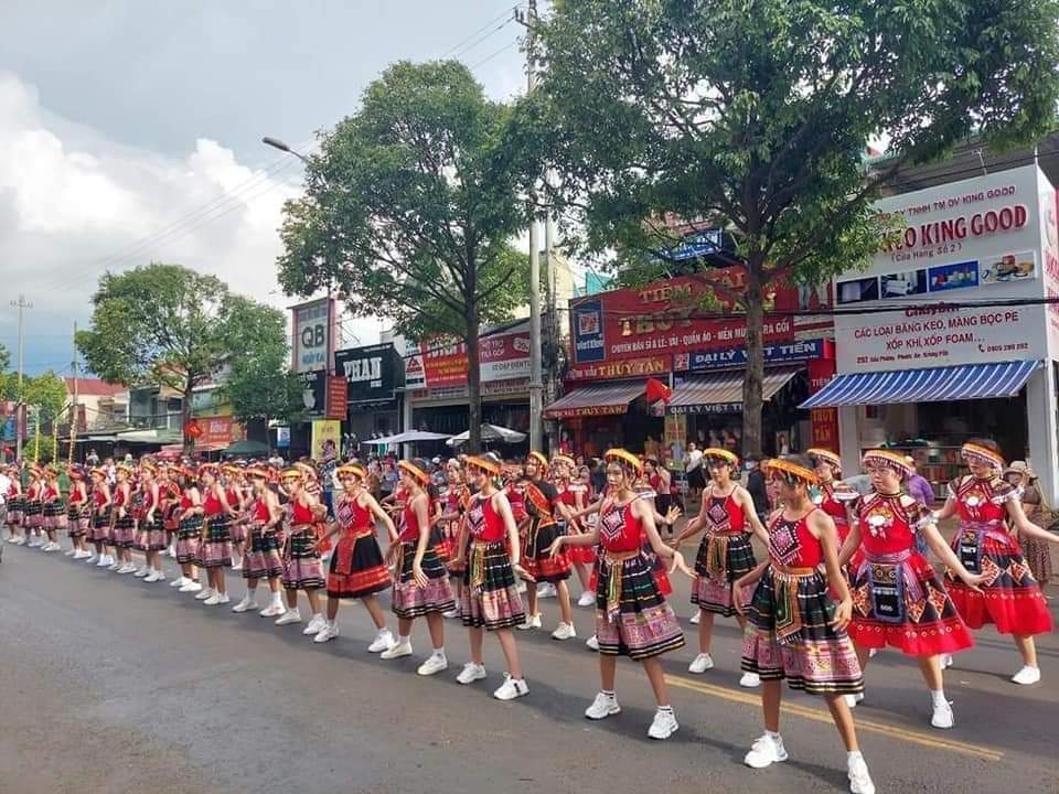 Lễ hội sầu riêng huyện Krông Pắc - bước ngoặt để nâng tầm thương hiệu sầu riêng của địa phương