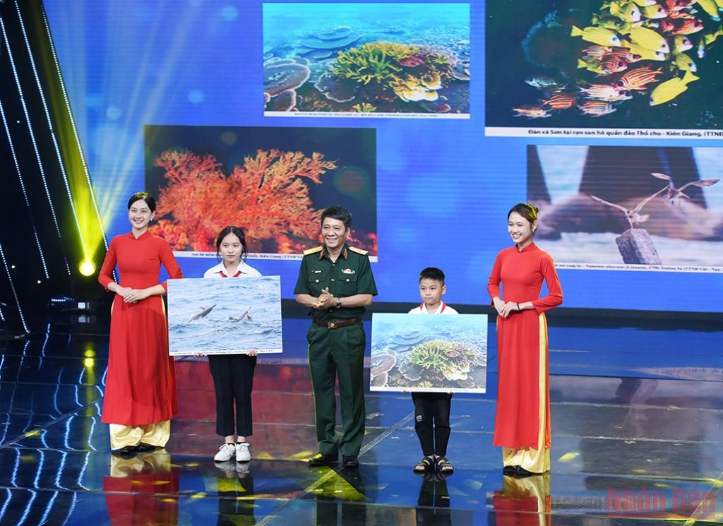 Thủ tướng Phạm Minh Chính dự chương trình “Khát vọng Đại dương xanh”