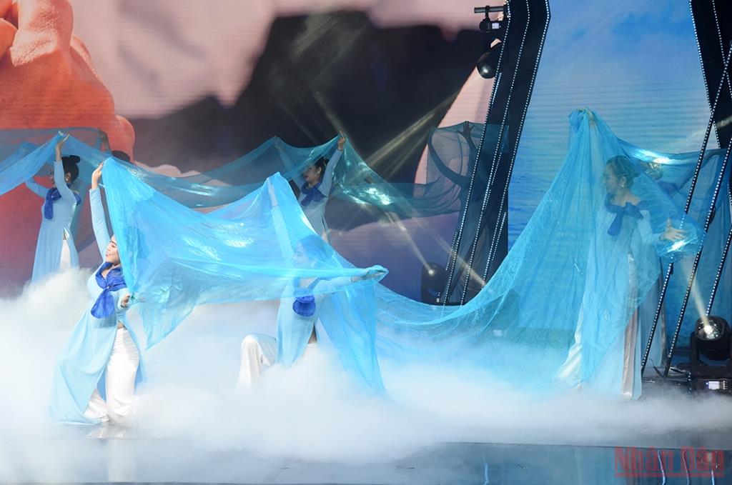 Thủ tướng Phạm Minh Chính dự chương trình “Khát vọng Đại dương xanh”