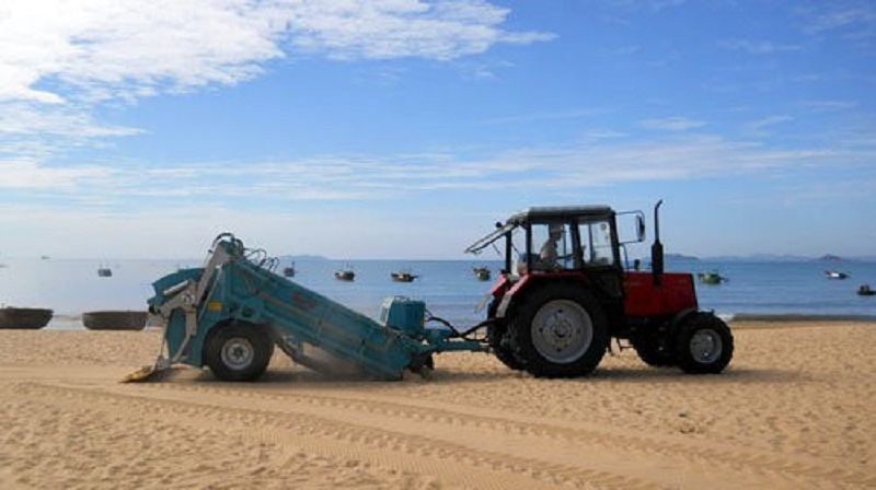 Công ty Môi trường Bình Định: Góp phần đảm bảo an toàn bãi biển Quy Nhơn