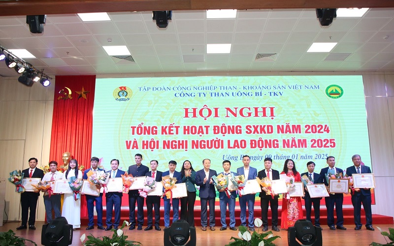 Công ty than Uông Bí - TKV: Sản xuất 2,077 triệu tấn than năm 2024